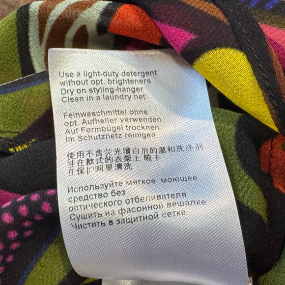 MARC CAIN Voile Blouse in Black Jungle Print Sz N2 / US 4 - Picture 9 of 11